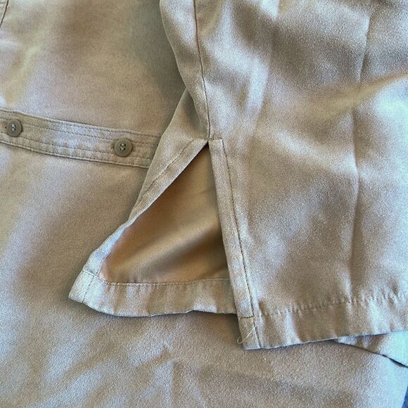 Women's Avenue Buttery Soft Button Front 3-Panel Back Long Sleeve Shirt ~ 18-20 - Picture 5 of 7